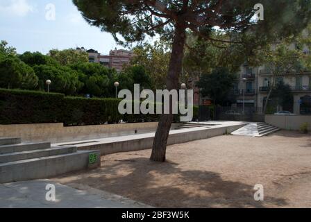 Landschaftsarchitektur der 1970er-Jahre Parc de Joan Miro (Parc l'Escorxador), Carrer d'Arago, Barcelona, Spanien Beth Gali Stockfoto