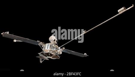 Raumschiff Mariner 10 Flug Ersatz. Mariner 10 war der siebte erfolgreiche Start der Mariner-Serie und das erste Raumschiff, das die Gravitationswirkung eines Planeten (Venus) nutzt, um einen anderen Planeten (Merkur) zu erreichen. Es war auch die erste Sonde, die zwei Planeten besuchte. Stockfoto