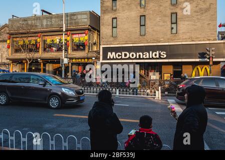 McDonalds Restaurant im Bezirk Xicheng in Peking, China Stockfoto