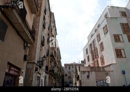 Architektur der 1990er Jahre Alter und neuer Markt Santa Caterina, Barri Gotic, Ciutat Vella, Barcelona, Spanien EMBT Architekten Enric Miralles Benedetta Tagliabue Stockfoto