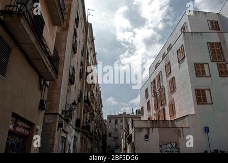 Architektur der 1990er Jahre Alter und neuer Markt Santa Caterina, Barri Gotic, Ciutat Vella, Barcelona, Spanien EMBT Architekten Enric Miralles Benedetta Tagliabue Stockfoto