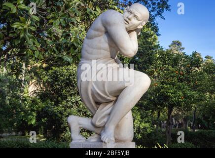 Skulpturen im Park Villa Giulia, auch bekannt als Villa del Popolo oder Villa Flor in der süditalienischen Stadt Palermo, Hauptstadt der autonomen Region Sizilien Stockfoto