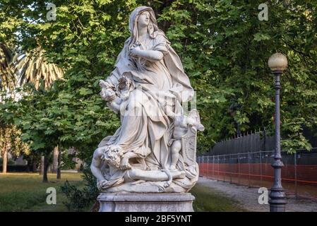 Skulpturen im Park Villa Giulia, auch bekannt als Villa del Popolo oder Villa Flor in der süditalienischen Stadt Palermo, Hauptstadt der autonomen Region Sizilien Stockfoto