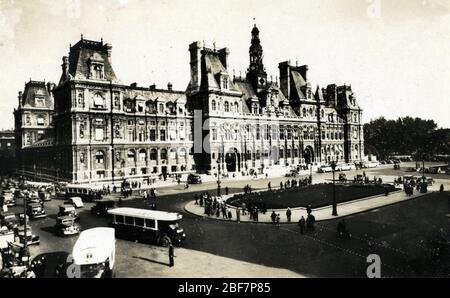 Vue de lla Place de l'Hotel de ville a Paris - Postkarte 1940 Ca Privatsammlung Stockfoto