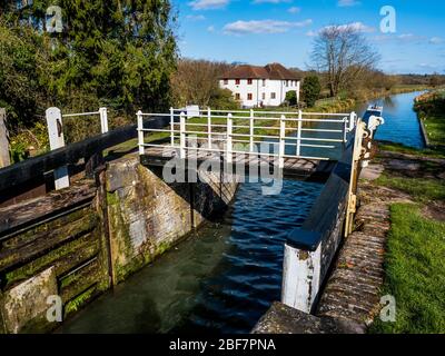 Cobblers Lock, Freemans Marsh, Kennet and Avon Canal, Hungerford, Berkshire, England, Großbritannien, GB. Stockfoto