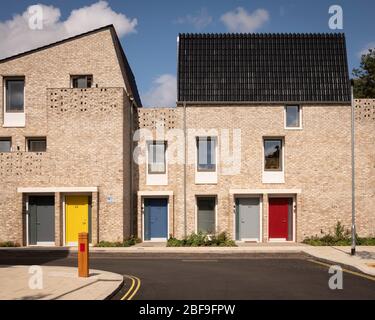 Blick auf die Straße. Goldschmied Street, Norwich, Großbritannien. Architekt: Mikhail Riches, 2019. Stockfoto