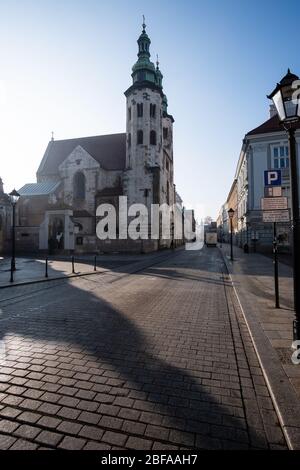 KRAKAU, POLEN - OKTOBER 10 2018: Ansicht der Kirche des Heiligen Andreas, einer barocken Kirche in der Altstadt von Kraków, Polen. Stockfoto