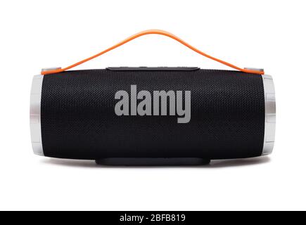 Schwarzer tragbarer Bluetooth-Lautsprecher mit Silikon orange Griff isoliert auf weißem Hintergrund Vorderansicht Stockfoto