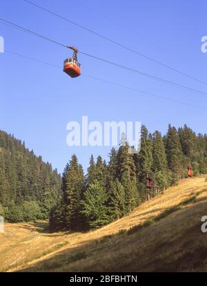 Seilbahn nach Cristianu Mare, Poiana Brasov, Brasov, Brasov County, Rumänien Stockfoto