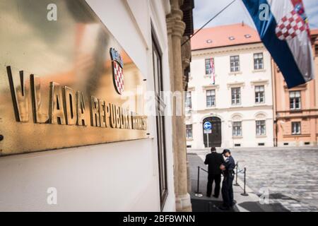 Zagreb Altstadt, Regierung und parlamentsgebäude, Hauptplatz, Markt. Stockfoto