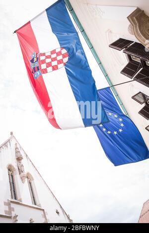 Zagreb Altstadt, Regierung und parlamentsgebäude, Hauptplatz, Markt. Stockfoto