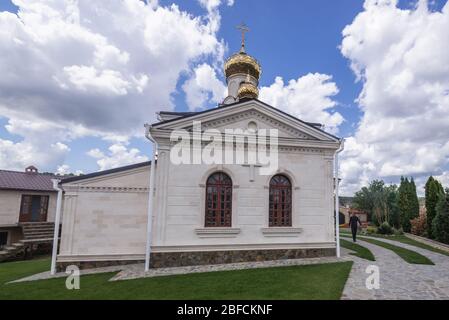 Kloster in Orheiul Vechi - historischer und archäologischer Komplex Orhei in Trebujeni über dem Fluss Raut, Moldawien Stockfoto