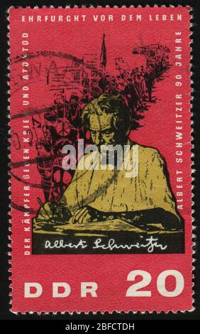 DEUTSCHLAND- UM 1964: Briefmarke gedruckt von Deutschland, zeigt Albert Schweitzer, um 1964. Stockfoto