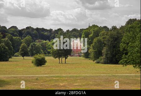 Park Muzakowski (Park von Muskau) in der Nähe von Leknica. UNESCO-Weltkulturerbe. Polen Stockfoto