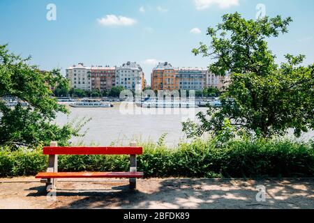 Margareteninsel Park und Pest Bezirk mit Donau in Budapest, Ungarn Stockfoto