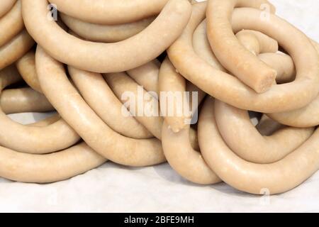 Eine Art von Features Snacks, Nahaufnahme der Delikatesse. Außen ist die Hülle, die interne ist das Fleisch, sehr gute lokale Snacks. Stockfoto