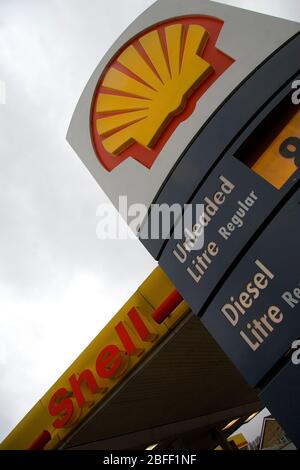 Eine Shell-Tankstelle, Cambridge. Stockfoto