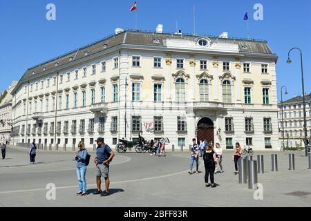 Wien, Österreich. Das Bundeskanzleramt am Ballhausplatz in Wien Stockfoto