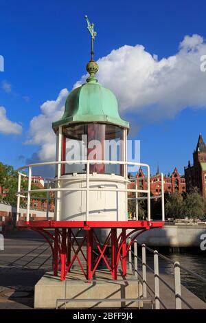 Leuchtturm, Ubersee Viertel, HafenCity, Hamburg, Deutschland, Europa Stockfoto