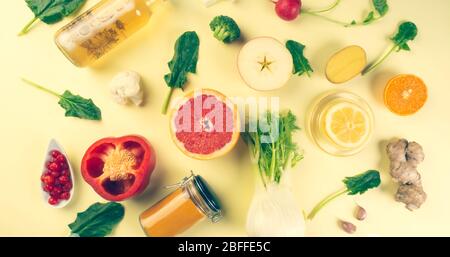 Zutaten für die Herstellung Immunität Steigerung, Gesundheit Lebensmittel Auswahl reich an Antioxidantien, Mineralien, Vitamine, sauberes Essen Konzept, selektive Fokus Stockfoto