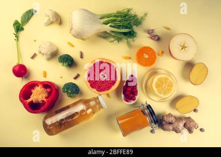 Zutaten für die Herstellung Immunität Steigerung, Gesundheit Lebensmittel Auswahl reich an Antioxidantien, Mineralien, Vitamine, sauberes Essen Konzept, selektive Fokus Stockfoto