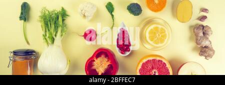 Inhaltsstoffe zur Erhöhung der Immunität, Auswahl von Gesundheitsnahrungsmitteln für kaltes Heilmittel, Lebensmittel mit hohem Gehalt an Antioxidantien, Mineralien, Vitaminen, kreativ gebügelt Stockfoto