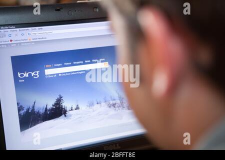 Anschauliches Bild der Bing-Website. Stockfoto