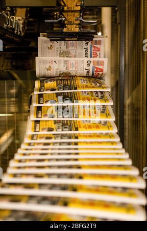 Eine Druckmaschine in einer Johnston Press-Fabrik. Stockfoto