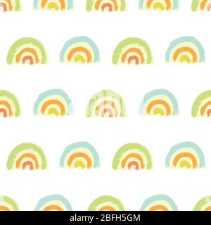 Nahtlose Vektor Pinselstrich geometrische Regenbogen Kinder Muster auf weißem Hintergrund. Hand bemalte Pinsel Textur in blauen Tönen auf weißem Hintergrund. Oberflächenmuster. Stock Vektor