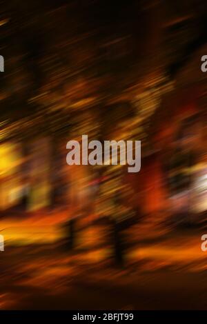 Abstraktes Bild von Nachtlichtern in der Stadt bei Nacht Stockfoto