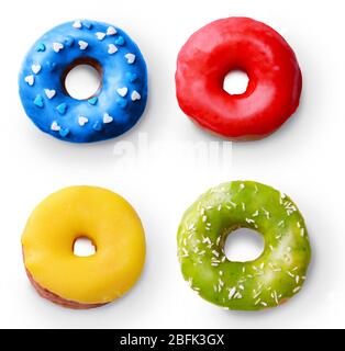 Delicious Doughnuts Collage, isoliert auf weißem Stockfoto