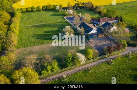 Luftaufnahme der Bauernhoflandschaft von Remagen Deutschland Natur Stockfoto