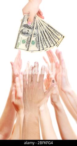 Viele Hände greifen nach Geld, isoliert auf weiß Stockfoto