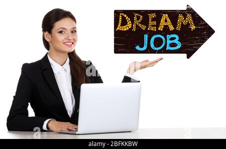 Traumjob Konzept. Geschäftsfrau mit Laptop isoliert auf weiß Stockfoto