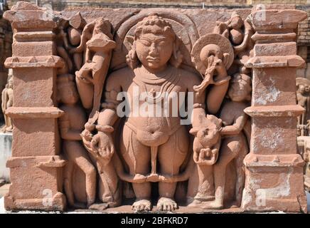 Gwalior, Madhya Pradesh/Indien - 15. März 2020 : Unbekannte Skulptur Stockfoto