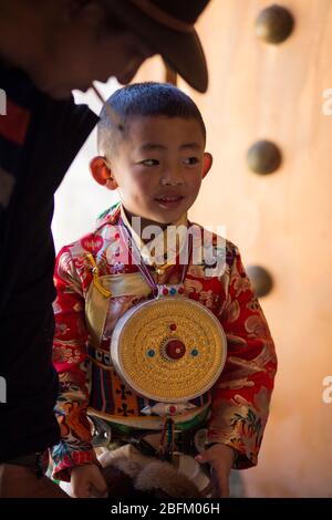 Buddhistisches Hochzeitsfest. Shangri La China 2019 Stockfoto