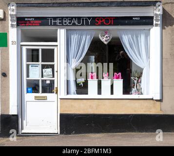 Gewerbe- und Einzelhandelsgrundstück, Coleford, Forest of Dean, Gloucestershire. Stockfoto