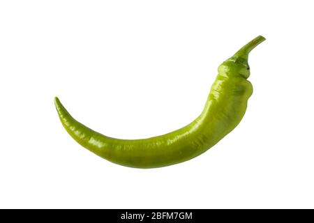 Heißer grüner Pfeffer auf Weiß isoliert Stockfoto
