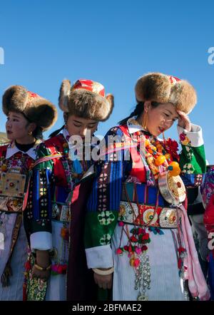 Buddhistisches Hochzeitsfest. Shangri La China 2019 Stockfoto