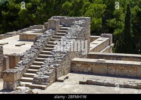 Ruinen des Palastes von Knossos. Berühmte archäologische Attraktion. Die wichtigste Stadt des antiken Kreta, Zentrum der minoischen Zivilisation und Kultur. Cret Stockfoto