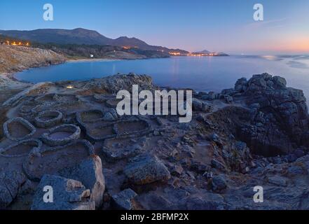 Sonnenuntergang in der alten Siedlung Castro Baroña Stockfoto