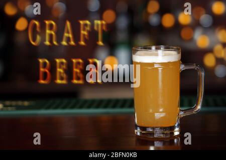 Exklusives frisches Craft-Bier Stockfoto