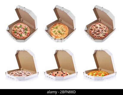 Set von köstlichen Pizzen in Lieferkartons auf weißem Hintergrund. Stockfoto