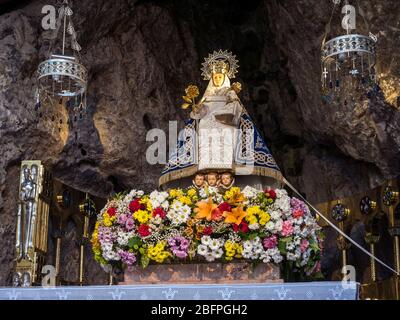 Santa Cueva de Covadonga. Asturien. España Stockfoto