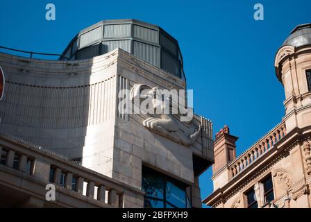 1930er Jahre Art Deco Architektur Vue Cinema West End, 3 Cranbourn Street, Leicester Square, West End, London WC2H von Thomas Somerford Stockfoto