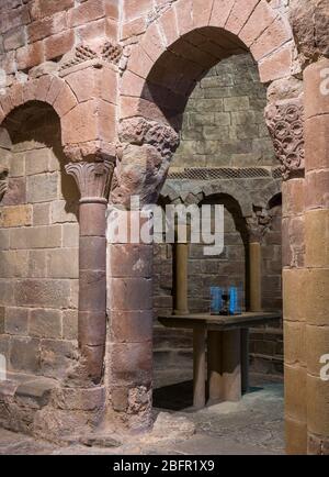 Real Monasterio de San Juan de la Peña. Botaya. Huesca. Aragón. Pirineos. España Stockfoto