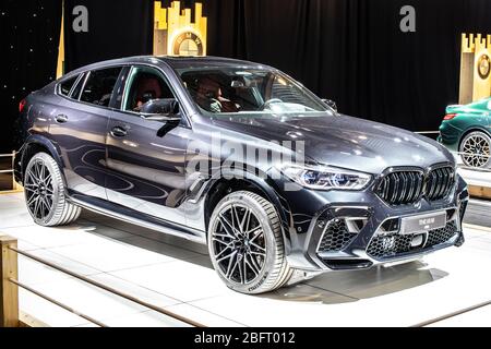 Brüssel, Belgien, Jan 2020 BMW X6 M Competition 3rd Gen, Brussels Motor Show, G06, mittelgroßer Luxus-Crossover-SUV von BMW Stockfoto