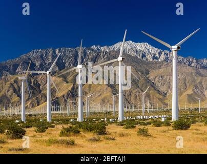 Windpark in Desert Hot Springs, Kalifornien, USA Stockfoto