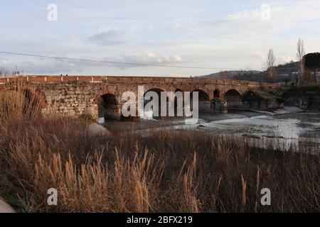 Ponte Leproso a Benevento Stockfoto