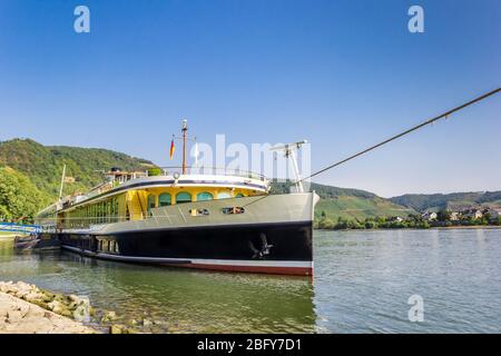 Historisches Kreuzfahrtschiff auf dem Rhein in Boppard, Deutschland Stockfoto